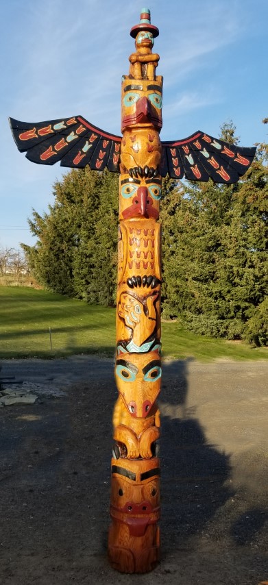 16ft Watcher Totem